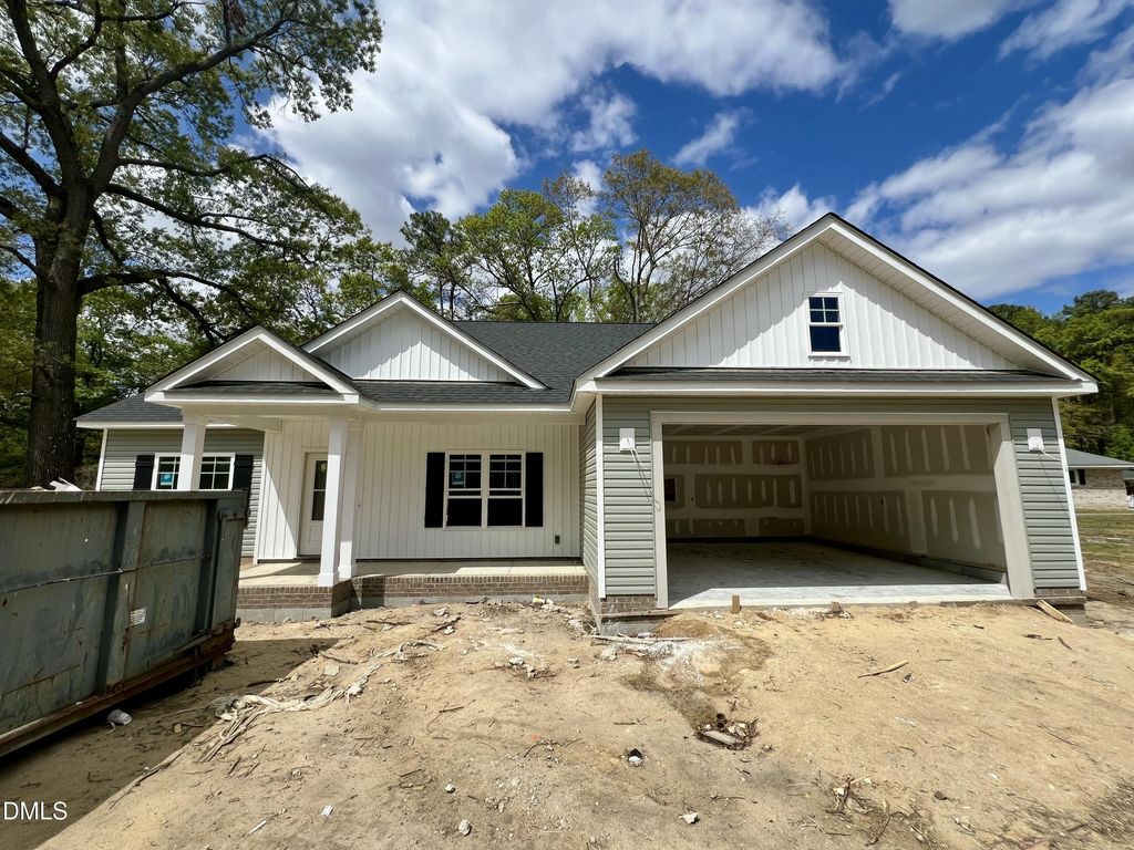 101 Marie Avenue, Goldsboro, NC 27530