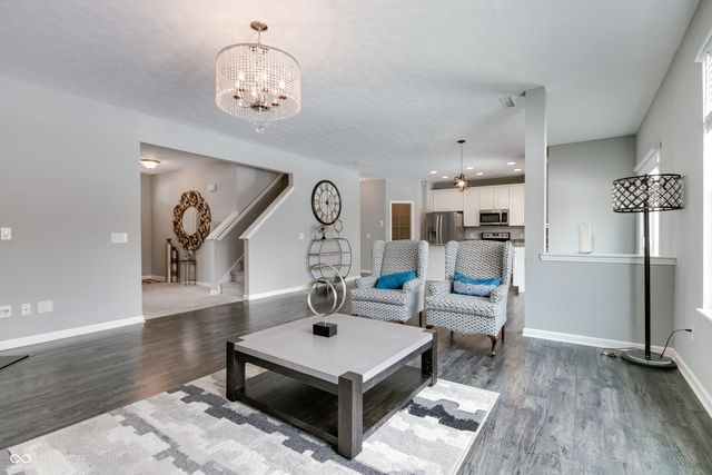 8332 Welder Place, Indianapolis, IN 46237