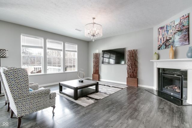 8332 Welder Place, Indianapolis, IN 46237