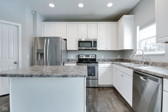 8332 Welder Place, Indianapolis, IN 46237