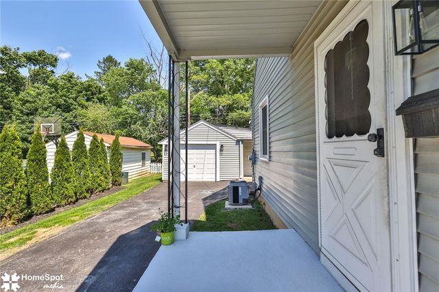 415 Willow Road, Hellertown Boro, PA 18055