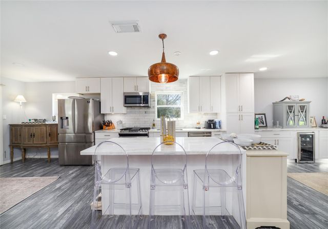 5347 Rutherglenn Drive, Houston, TX 77096