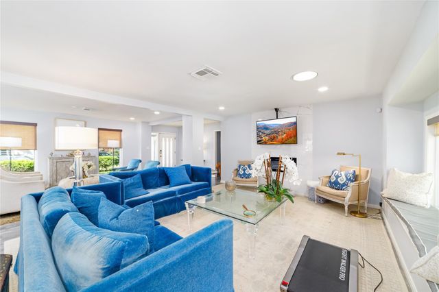 5347 Rutherglenn Drive, Houston, TX 77096