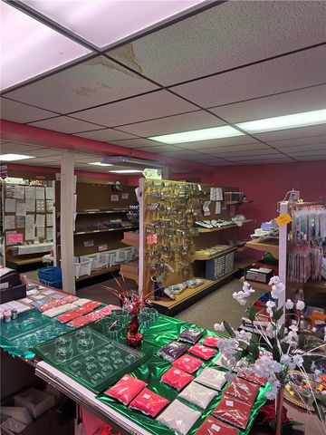 4231 Steubenville Pike, Robinson Twp, PA 15205