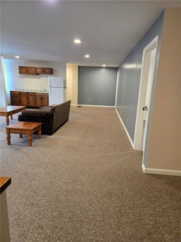 4231 Steubenville Pike, Robinson Twp, PA 15205