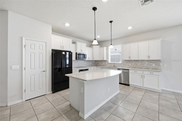 2823 MATERA DRIVE, St Cloud, FL 34771