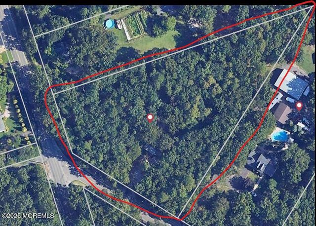 5 Porter Road, Howell, NJ 07731