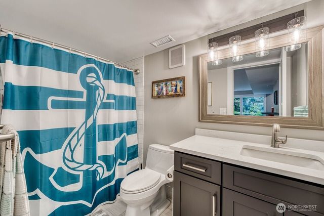 10612 34th Street Ct NW, Gig Harbor, WA 98335