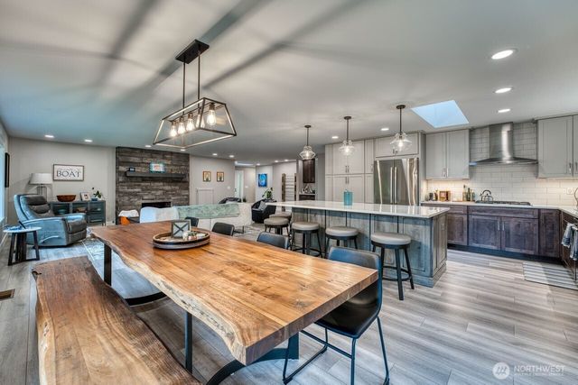 10612 34th Street Ct NW, Gig Harbor, WA 98335