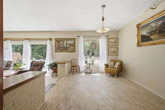 1202 Cave Spring Road, Cedartown, GA 30125