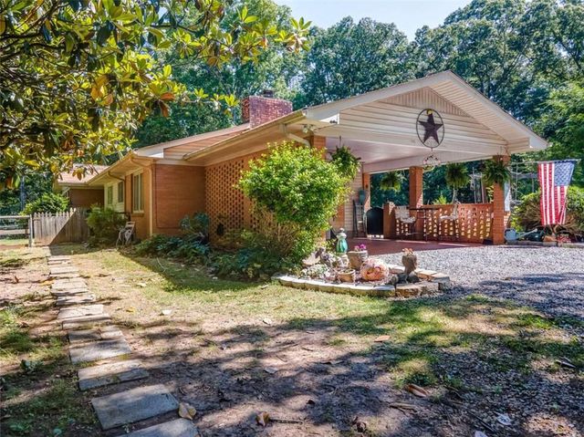 1202 Cave Spring Road, Cedartown, GA 30125