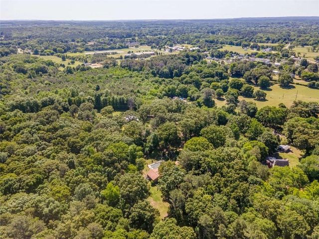 1202 Cave Spring Road, Cedartown, GA 30125