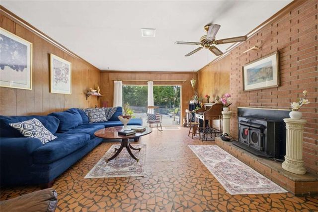 1202 Cave Spring Road, Cedartown, GA 30125