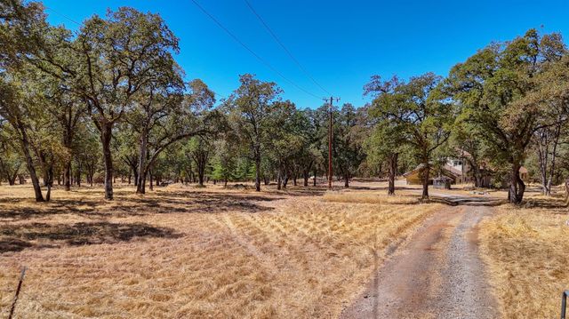 6646 Sourdough Trl, Placerville, CA 95667