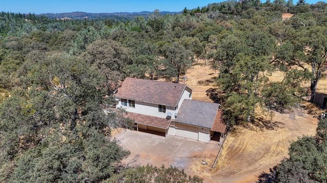 6646 Sourdough Trl, Placerville, CA 95667