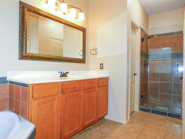 2724 Hereford Road, Denton, TX 76210