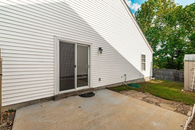 2344 Benay Rd, Nashville, TN 37214