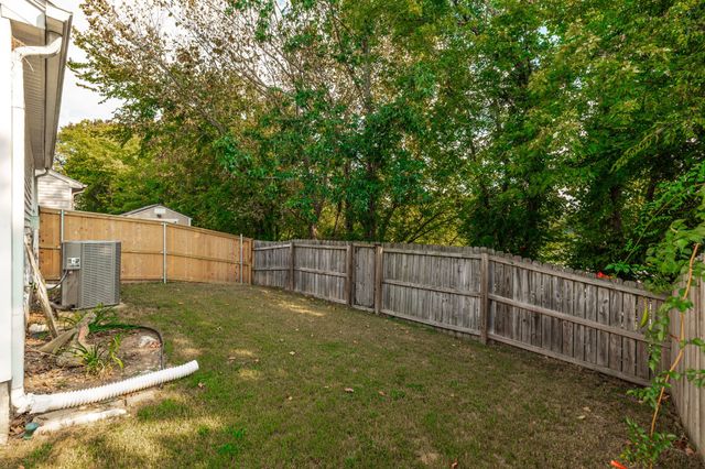 2344 Benay Rd, Nashville, TN 37214