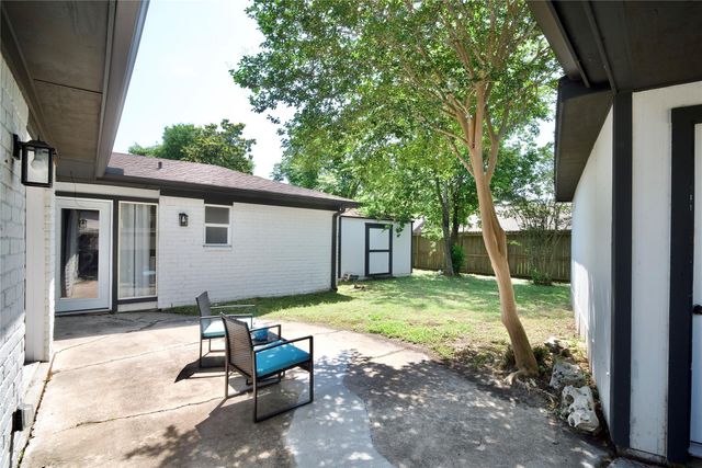 13529 Woodchester Drive, Sugar Land, TX 77498
