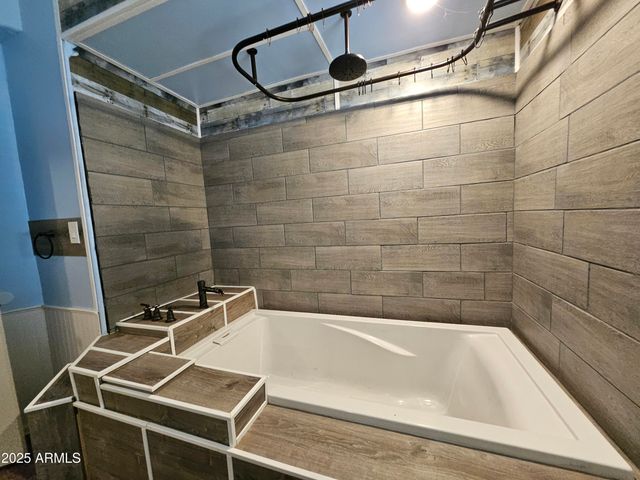 5050 N SADDLEBACK Drive, Prescott Valley, AZ 86314