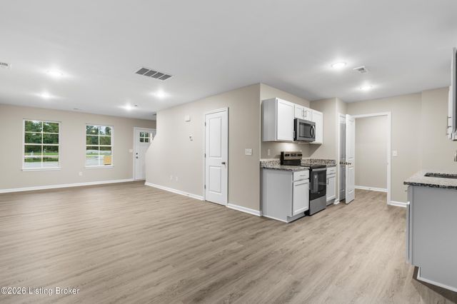 3209 Maldon Ct, Louisville, KY 40216