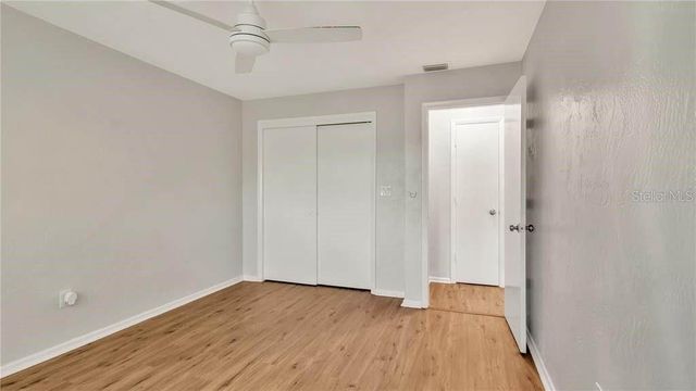 5900 22nd Ave N 5900 22ND AVE N UNIT 1 1, St Petersburg, FL 33710