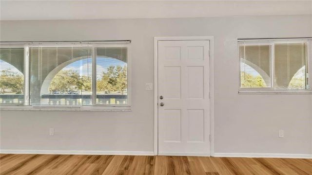 5900 22nd Ave N 5900 22ND AVE N UNIT 1 1, St Petersburg, FL 33710