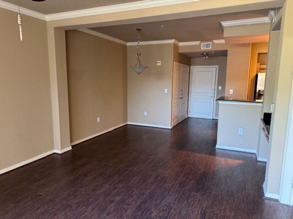 330 Las Colinas Boulevard E 348, Irving, TX 75039