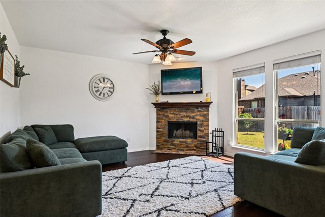 2540 Grey Kingbird Trail, Fort Worth, TX 76244