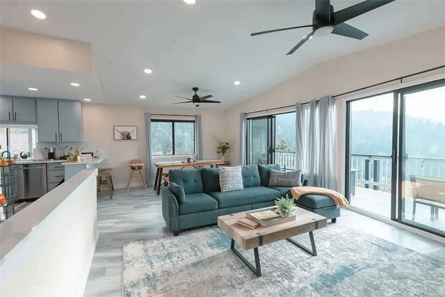 805 Berne Drive, Crestline, CA 92325