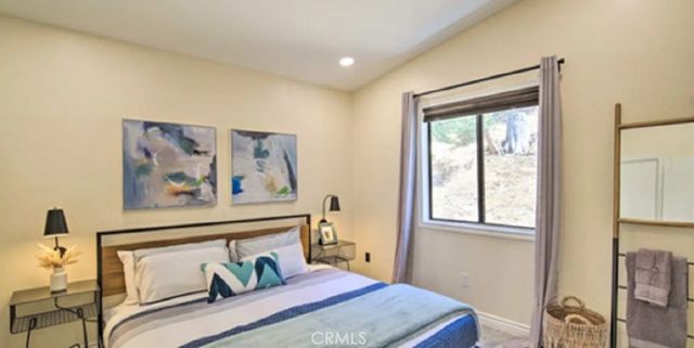 805 Berne Drive, Crestline, CA 92325