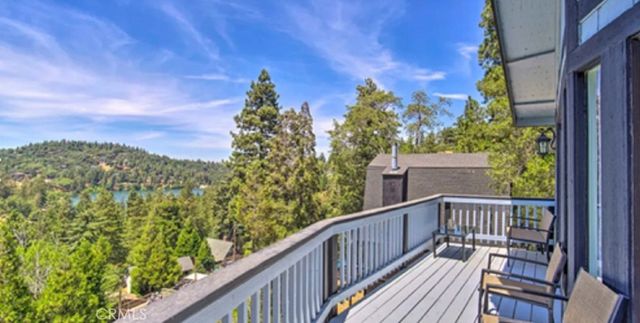 805 Berne Drive, Crestline, CA 92325