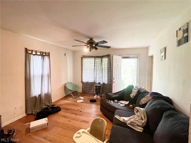 3187 Orchard, Warren, OH 44484
