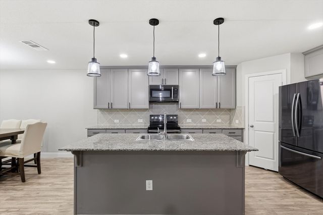 1212 Mount Olive Lane, Forney, TX 75126