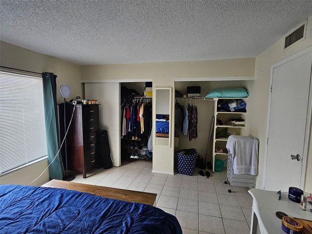 2613 PINE LAKE TER B, Sarasota, FL 34237