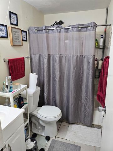 2613 PINE LAKE TER B, Sarasota, FL 34237