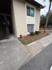 2613 PINE LAKE TER B, Sarasota, FL 34237