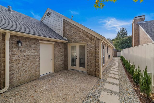 842 Ashford Ct, Tyler, TX 75703