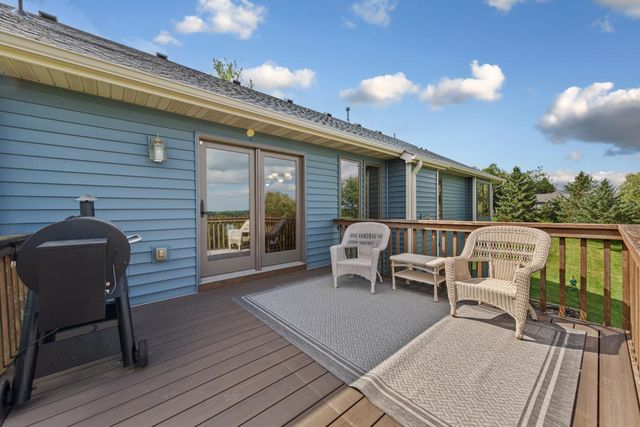 412 Singing Hills Drive SE, Lonsdale, MN 55046