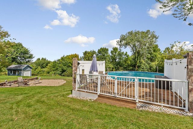 412 Singing Hills Drive SE, Lonsdale, MN 55046
