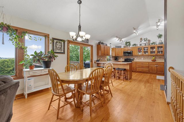 412 Singing Hills Drive SE, Lonsdale, MN 55046