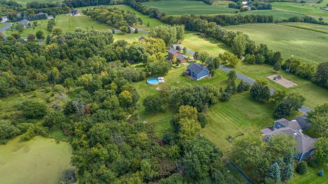 412 Singing Hills Drive SE, Lonsdale, MN 55046