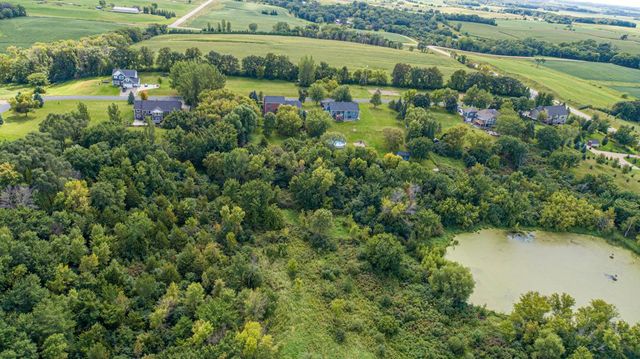 412 Singing Hills Drive SE, Lonsdale, MN 55046