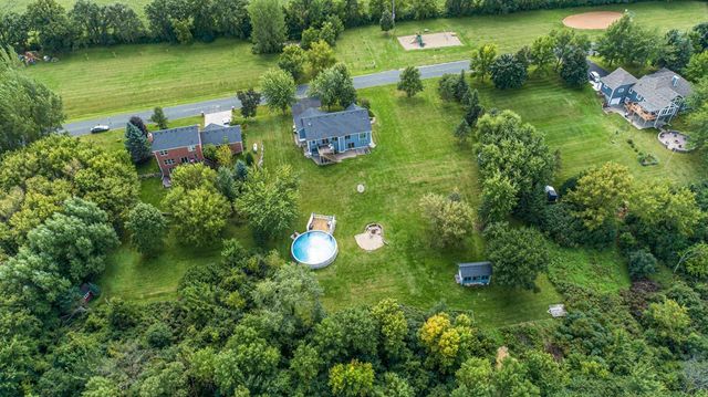 412 Singing Hills Drive SE, Lonsdale, MN 55046