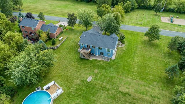 412 Singing Hills Drive SE, Lonsdale, MN 55046