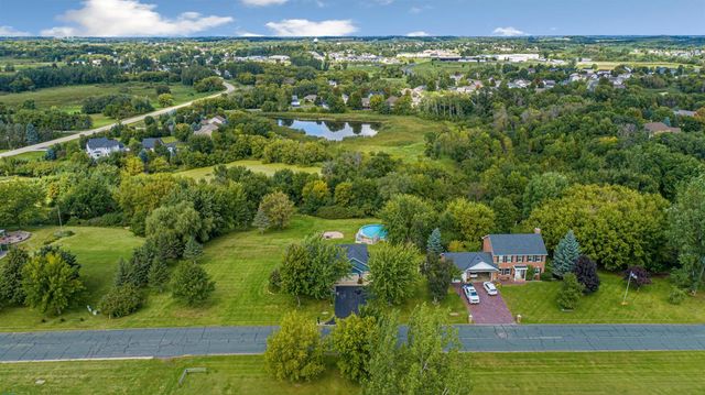 412 Singing Hills Drive SE, Lonsdale, MN 55046