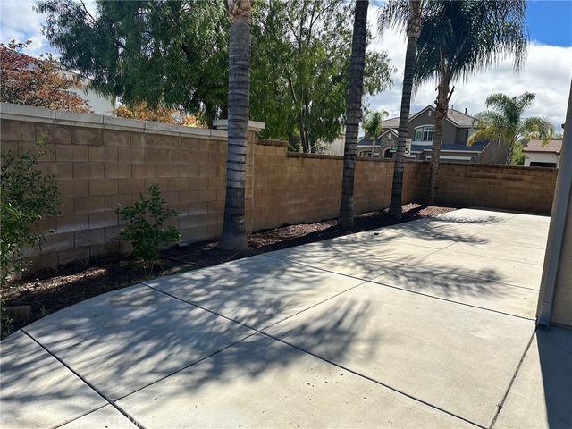 33564 Blue Water Way, Temecula, CA 92592