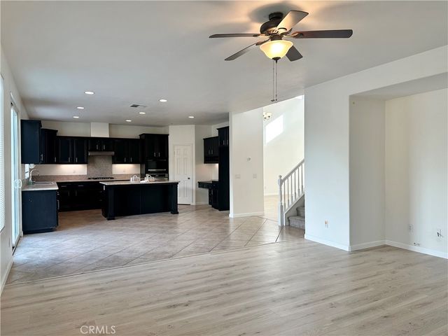 33564 Blue Water Way, Temecula, CA 92592