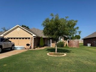 2120 Timbers Boulevard, Shawnee, OK 74804