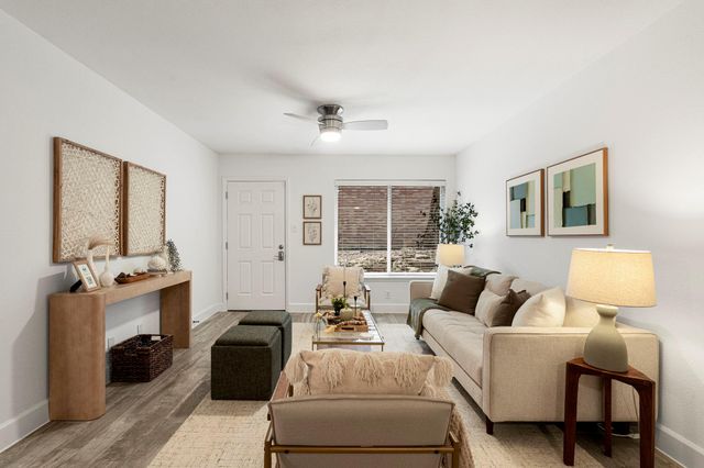 2020 S Congress Ave 2114, Austin, TX 78704